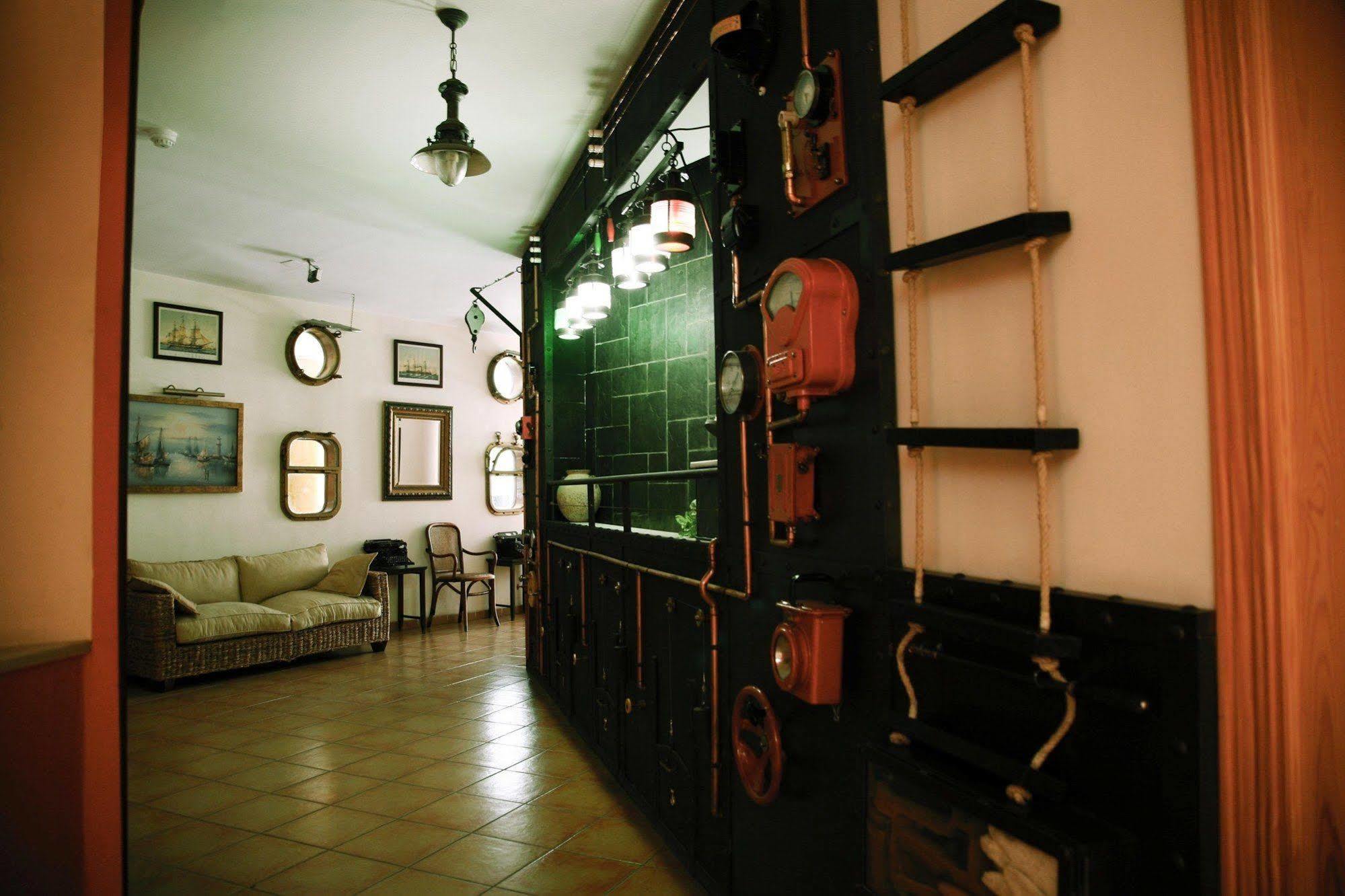 Ele Santabarbara Hotel Castilleja de la Cuesta Bagian luar foto